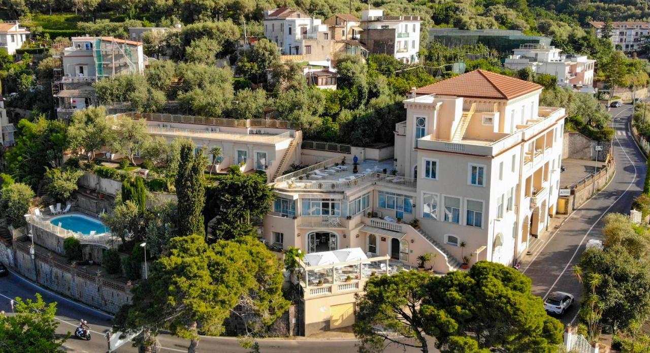 Hotel Miramare Sorrent Exterior foto