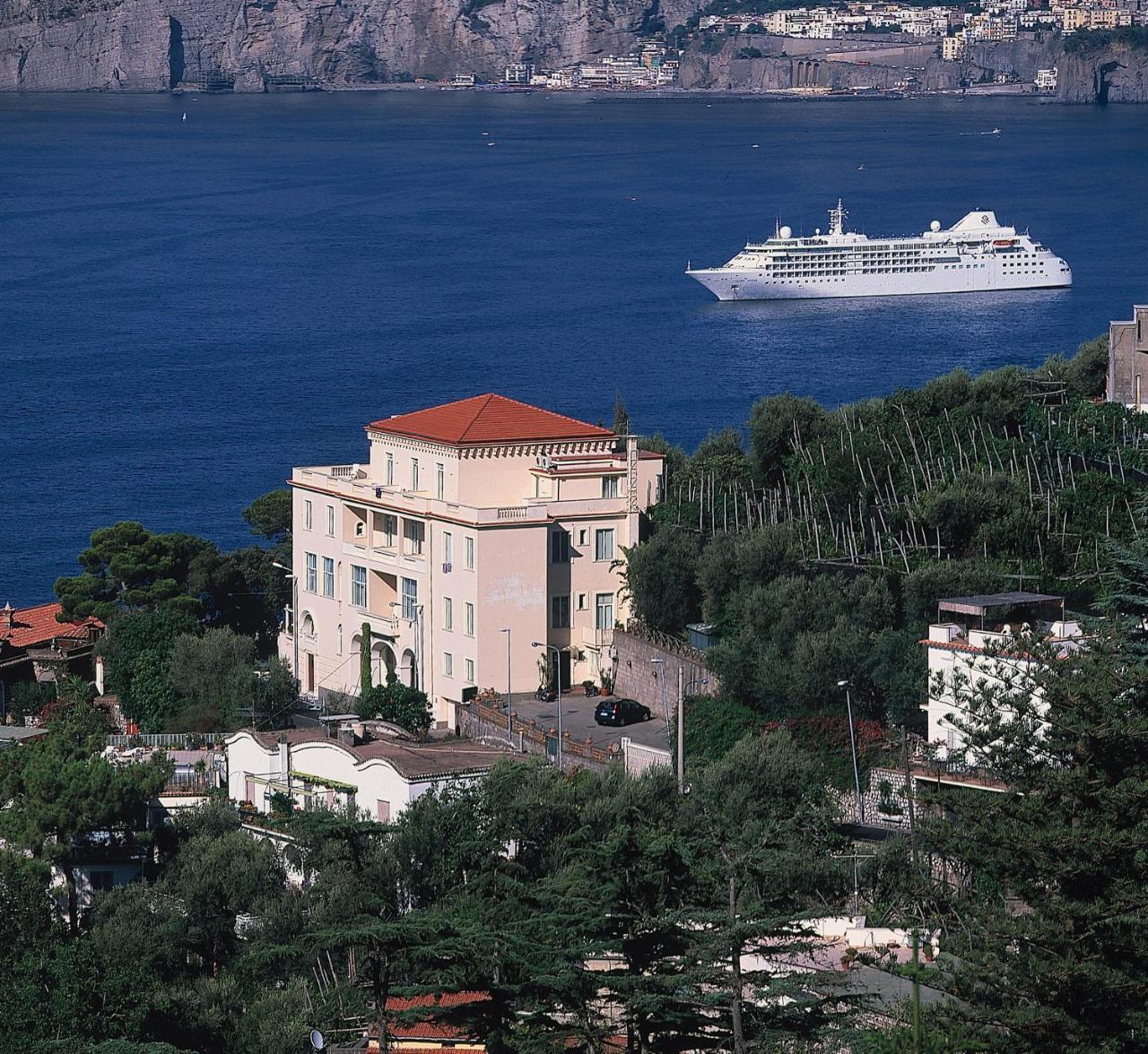 Hotel Miramare Sorrent Exterior foto